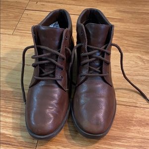 Hilliard and Hanson shoes